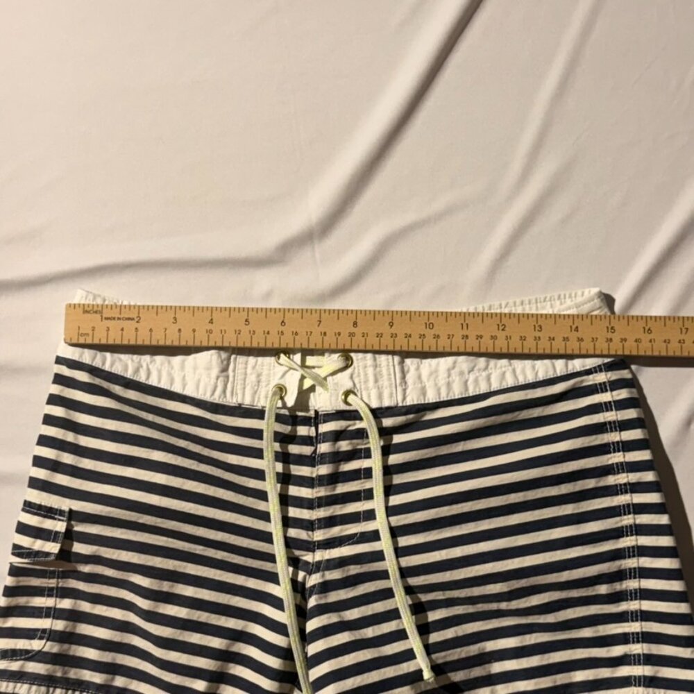 J.Crew Striped Shorts Women’s Size 0 Navy & White Nautical Summer Beach Casual - Picture 7 of 8